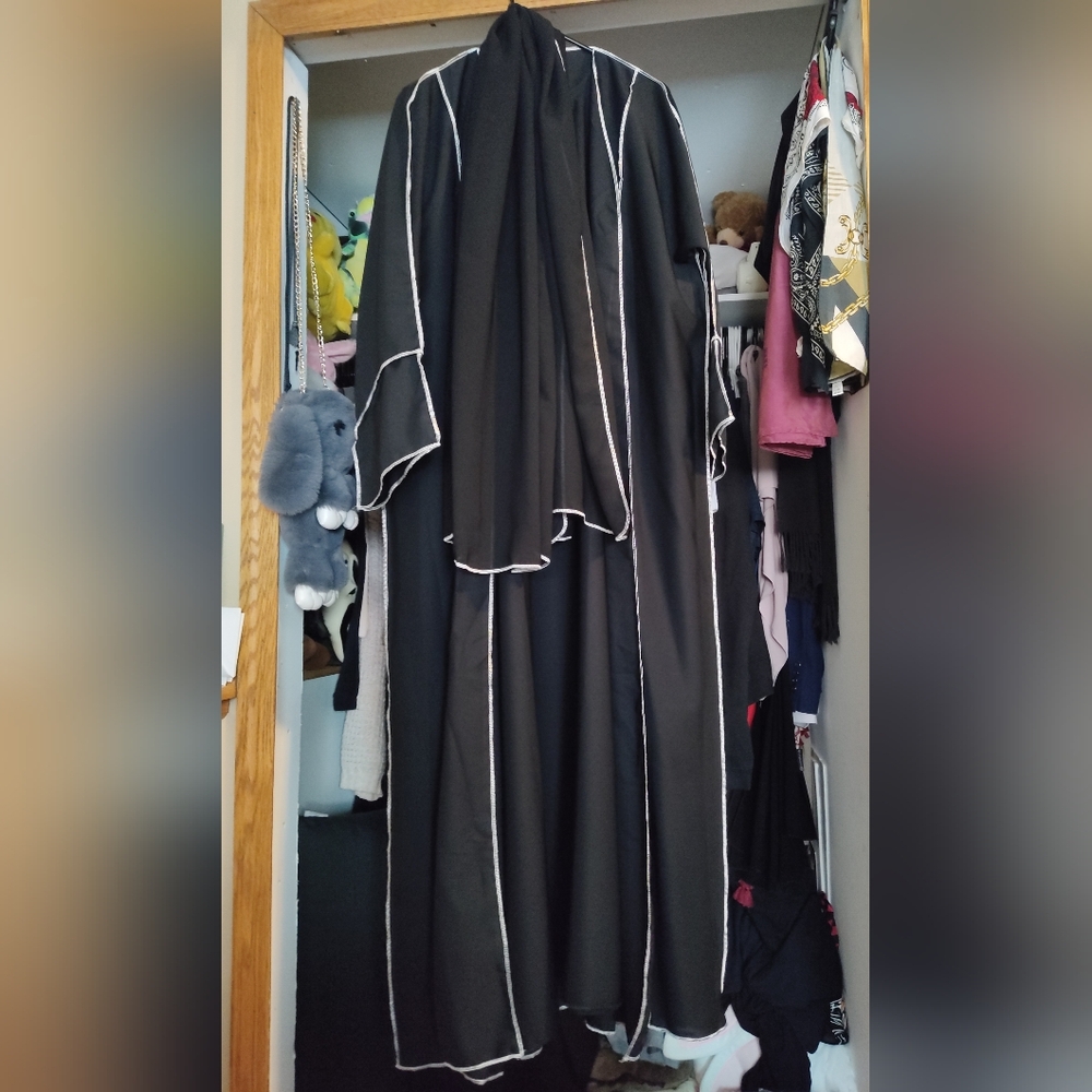 3 Piece Black N White Abaya